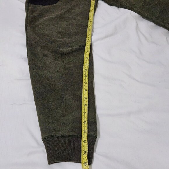 Abercrombie & Fitch - Men's Sport Joggers Camo Small - Picture 4 of 9